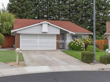 Main picture of 45 Longhorn Ct