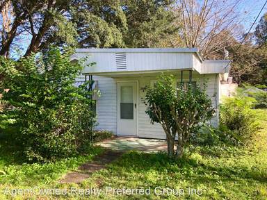 Main picture of 2819 Koger Ln