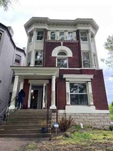 Main picture of 1831 S 3rd St