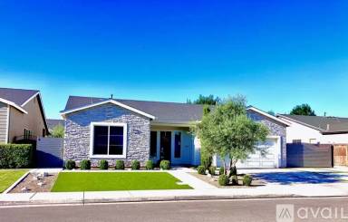 Main picture of 9207 Manor Forest Ln