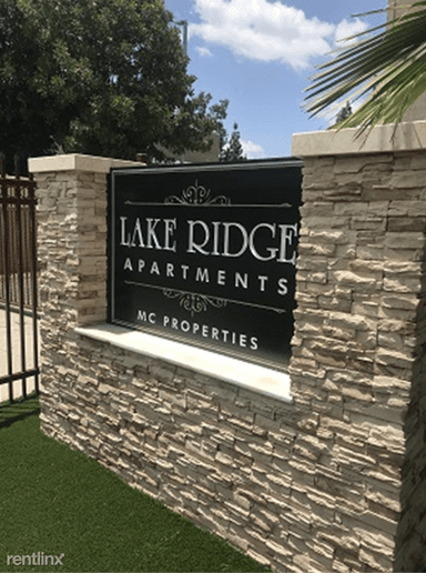 Main picture of 9658 Winter Gardens Blvd