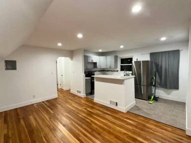 Main picture of 12045 200th St