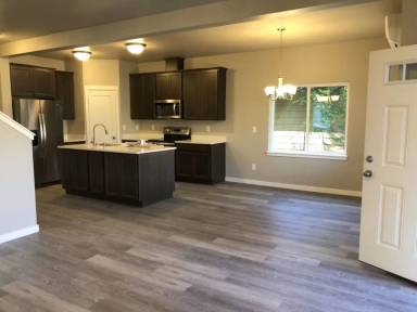 Main picture of 2505 Utter St
