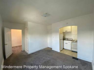 Main picture of 1704 N Ash St