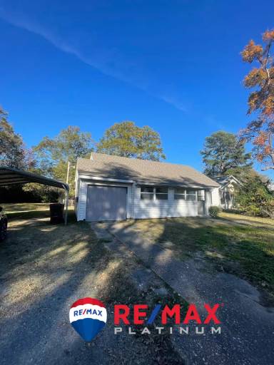 Main picture of 605 W 26th Ave