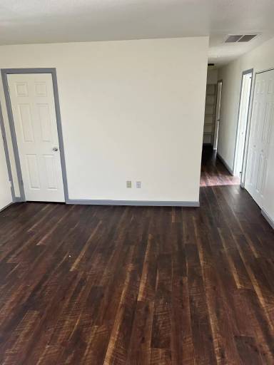 Main picture of 1021 Liberty Ave