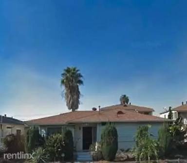 Main picture of 9031 Reading Ave