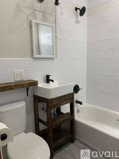 Main picture of 2330 35th St