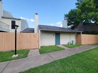 Main picture of Whisper Walk Condominiums