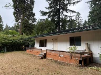 Main picture of 44887 McKenzie Hwy