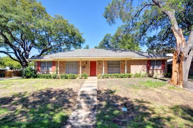 Main picture of 3740 Lawndale Ave