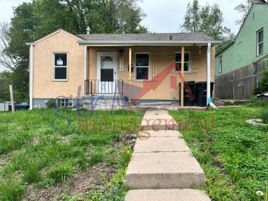 Main picture of 3315 N 40th Ave