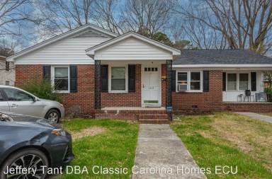Main picture of 102 S Meade St
