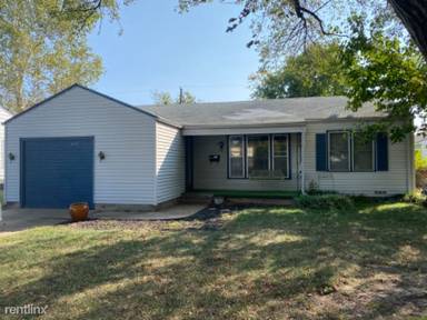 Main picture of 3114 S McLean Blvd