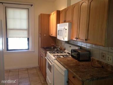 Main picture of 185 Chestnut Hill Ave
