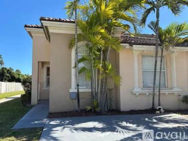 Main picture of 23701 SW 110th Ave