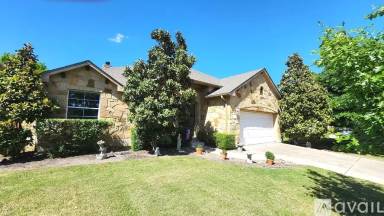 Main picture of 255 Harris Dr