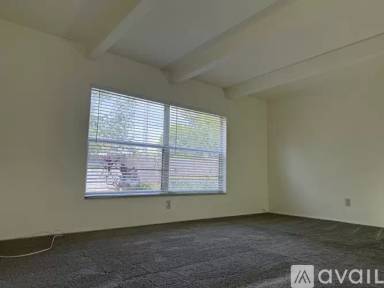 Main picture of 5817 Fairfield Ave S