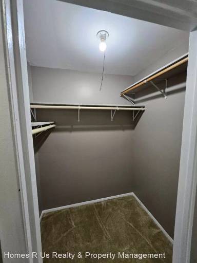 Main picture of 2290 Nichols Rd