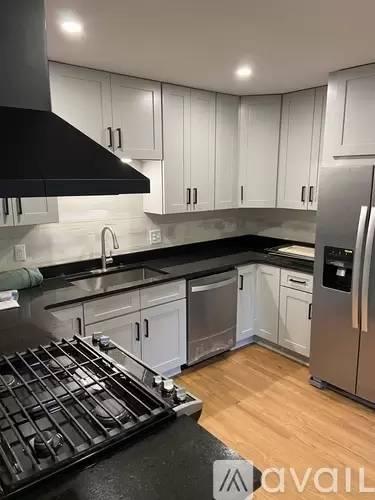 Main picture of 5206 Kildare Dr
