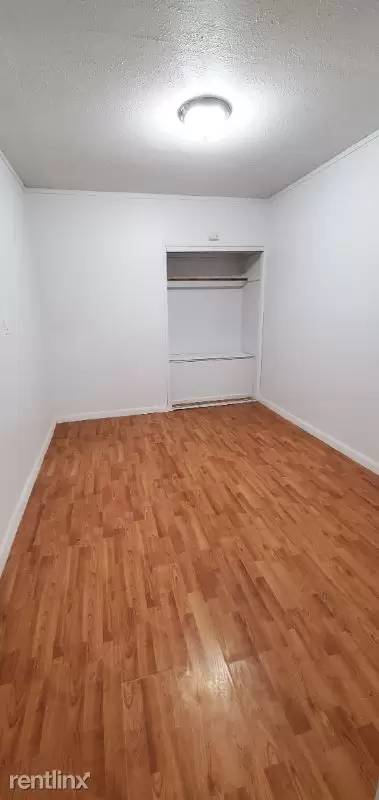 Main picture of 311 N Tower Ave