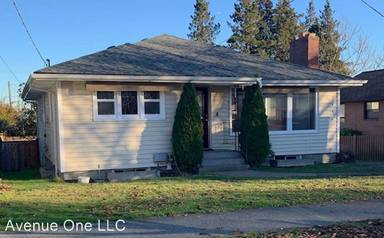 Main picture of 3456 36th Ave SW