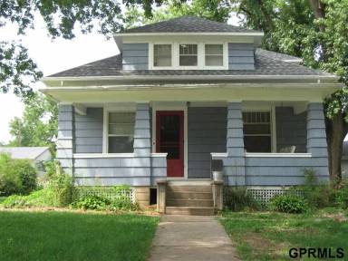 Main picture of 514 3rd Ave
