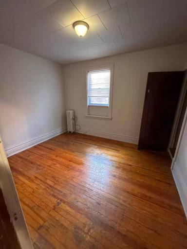 Main picture of 1936 Chestnut St