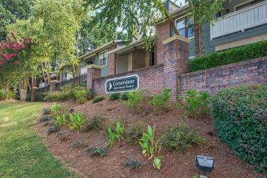 Main picture of The Rowen Apartments