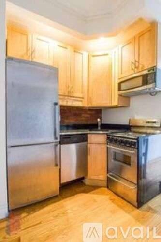 Main picture of 214 E 25th St