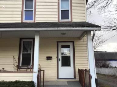 Main picture of 420 Mahoning St