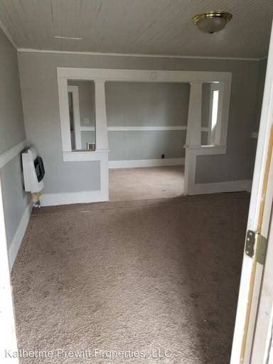Main picture of 705 W 22nd St