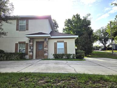 Main picture of 274 Cedar St