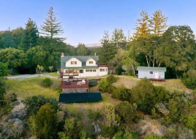 Main picture of 555 Bohnen Rd