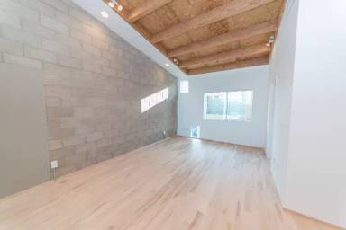 Main picture of 717 N Highland Ave