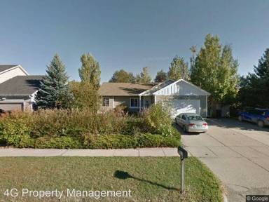 Main picture of 1806 S Willson Ave