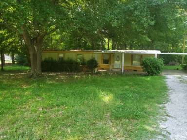 Main picture of 111 Chesterville Rd