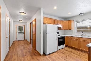 Main picture of 304-08 Golfview Rd & 349-71 Meadowview Rd