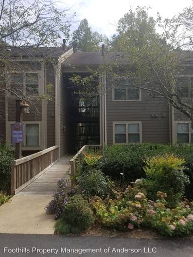 Main picture of 1715 Leeward Rd