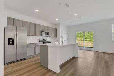 Main picture of 170 Millbrook Dr