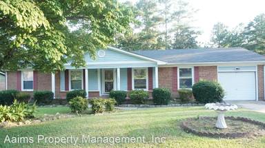 Main picture of 1839 Eichelberger Dr