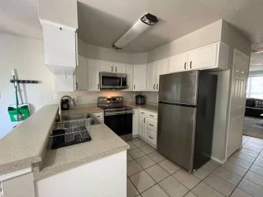 Main picture of 19903 Victorian Way