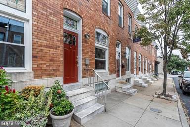 Main picture of 612 S Decker Ave