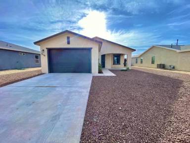 Main picture of 905 Villa Seca Dr