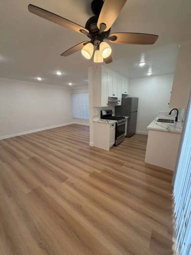 Main picture of 1155 Elden Ave