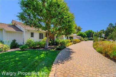 Main picture of 15555 Valley Vista Blvd