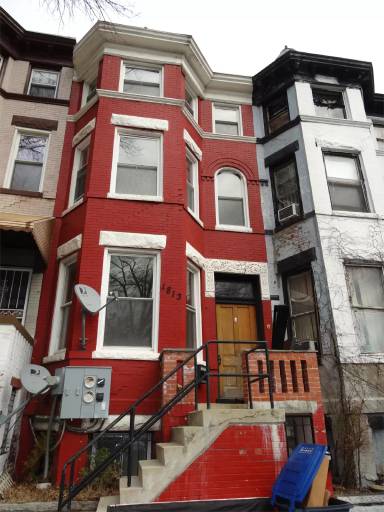 Main picture of 1813 N Capitol St NE