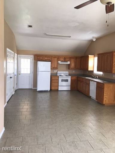 Main picture of 309 S Blue Jay Ct