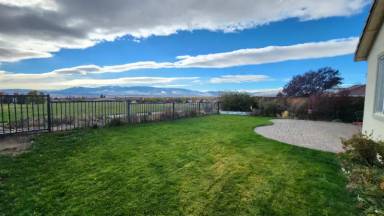 Main picture of 2435 Anqua Dr