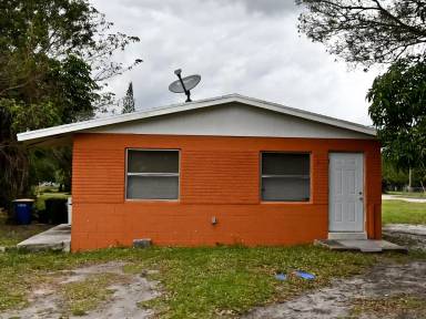 Main picture of 1604 Ave E, Unit B - B
